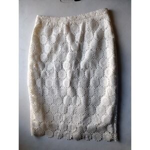 Women's‎ white crochet floral skirt size small